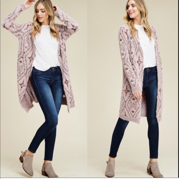 Aztec Cardigan - Picture 4 of 8